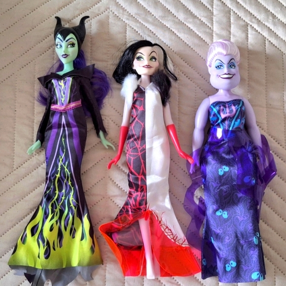 Set of Three Disney Villain Dolls - Picture 1 of 7
